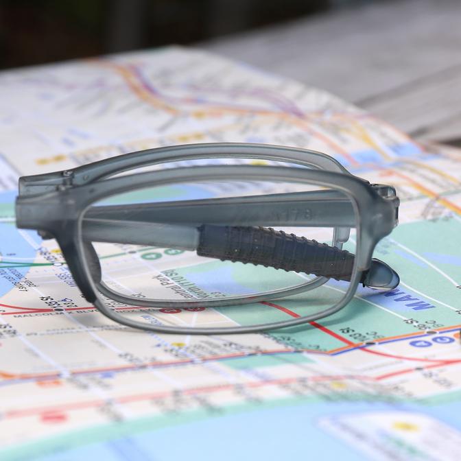 Kikkerland Folding Reading Glasses