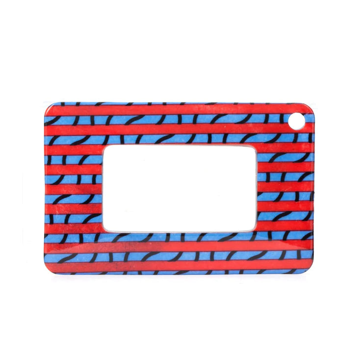 Fabulous Gifts | Kikkerland - Wallet Size Magnifier by Weirs of Baggot Street