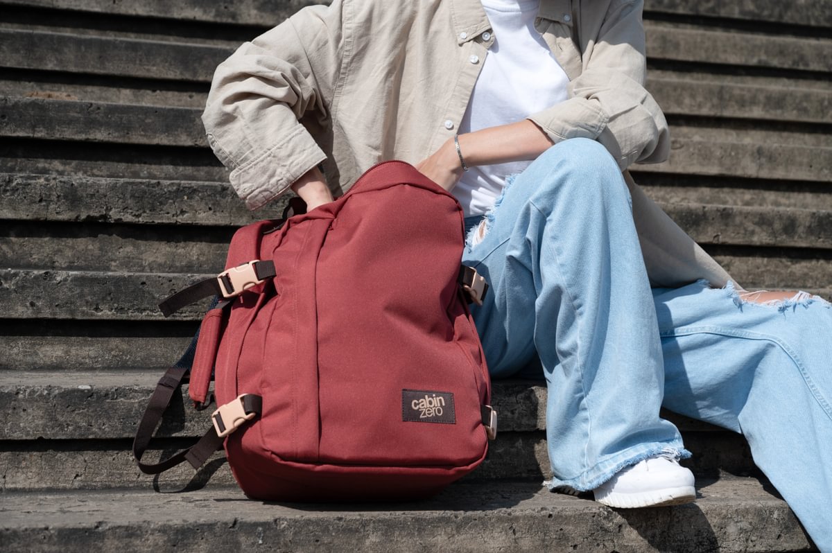 CabinZero Classic 28L Backpack