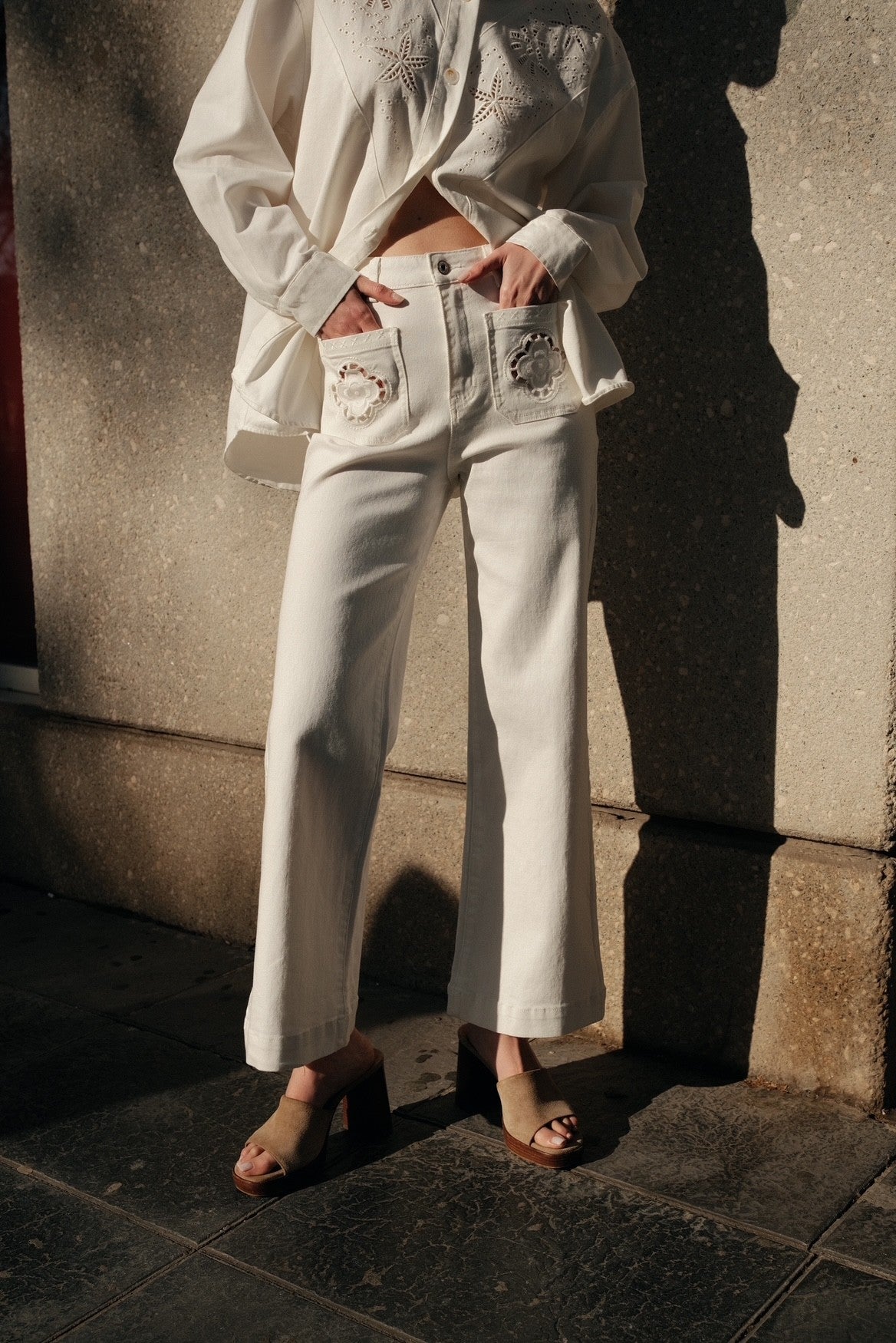 White Jeans Front Pocket Detail