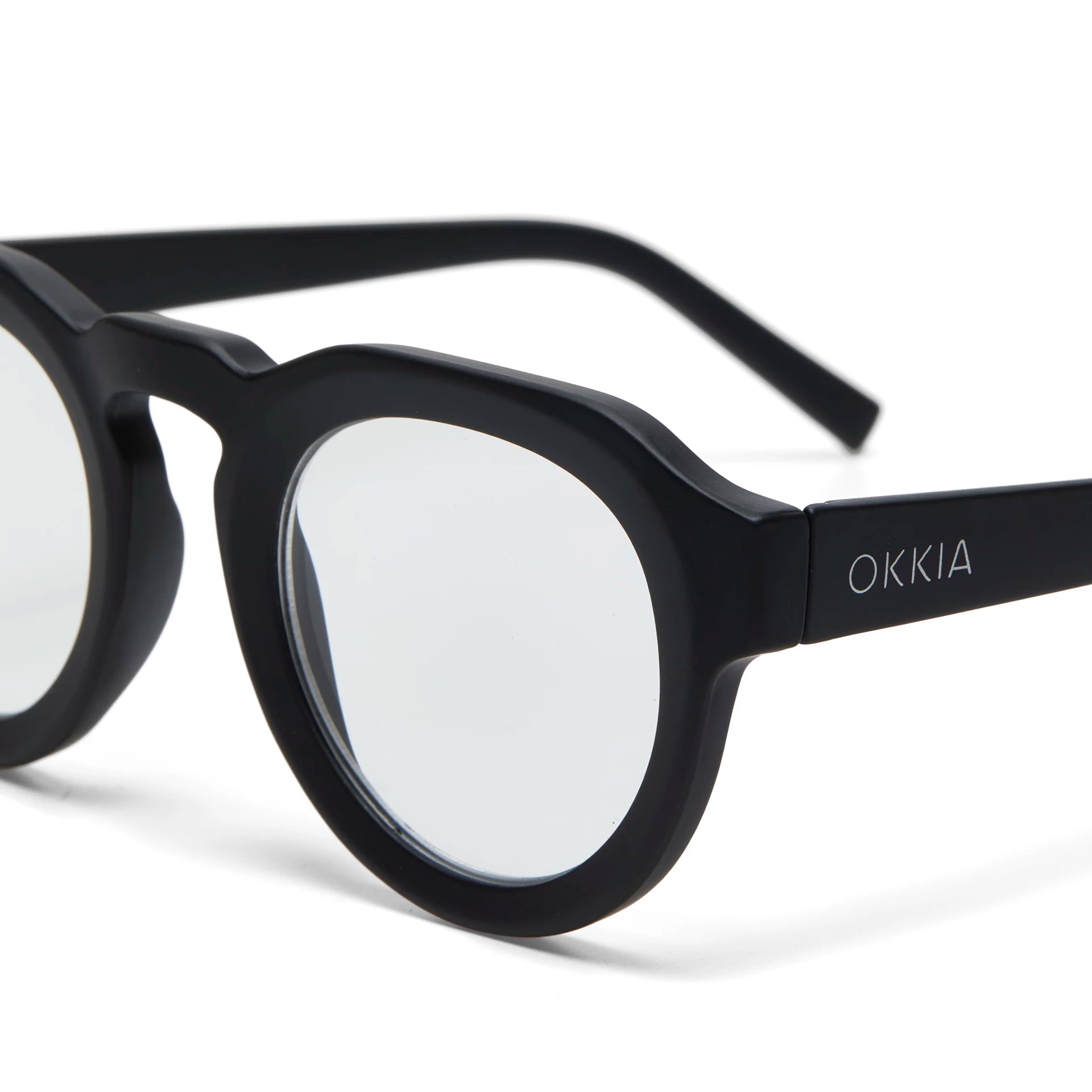 Fabulous Gifts Okkia Reading Glasses & Screen Protector Zeno Round Black 1.00 by Weirs of Baggot Street