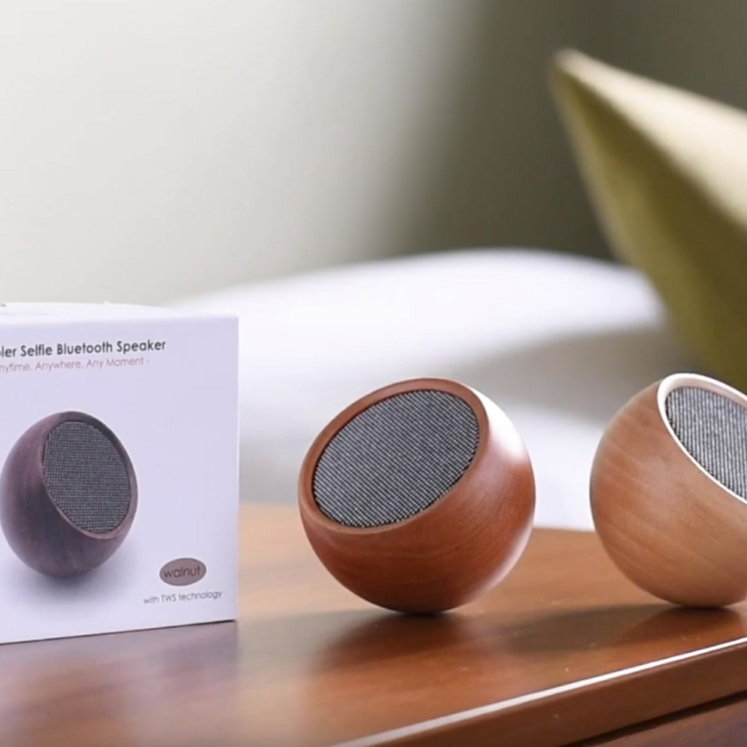 Gingko Design | Tumbler Selfie Speaker Maple by Weirs of Baggot Street