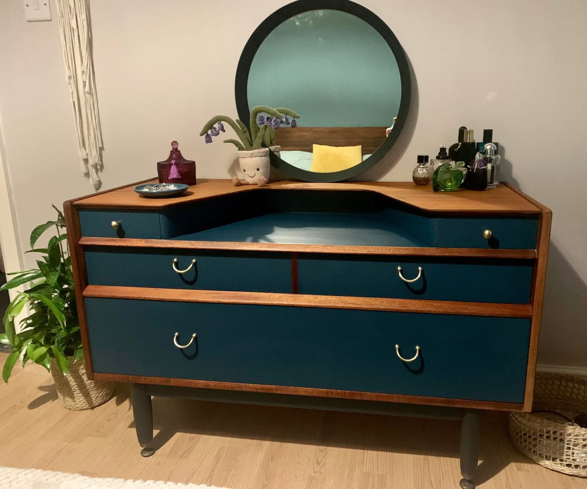 Frenchic Furniture Makeover Kit  Lazy Range