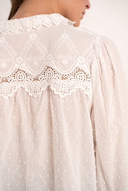 White Lace 3/4 Sleeve Blouse