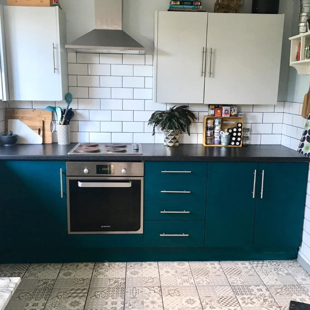 Steel Teal Frenchic Paint Al Fresco Inside _ Outside Range by Weirs of Baggot Street Irelands Largest and most Trusted Stockist of Frenchic Paint. Shop online for Nationwide and Same Day Dublin Delivery