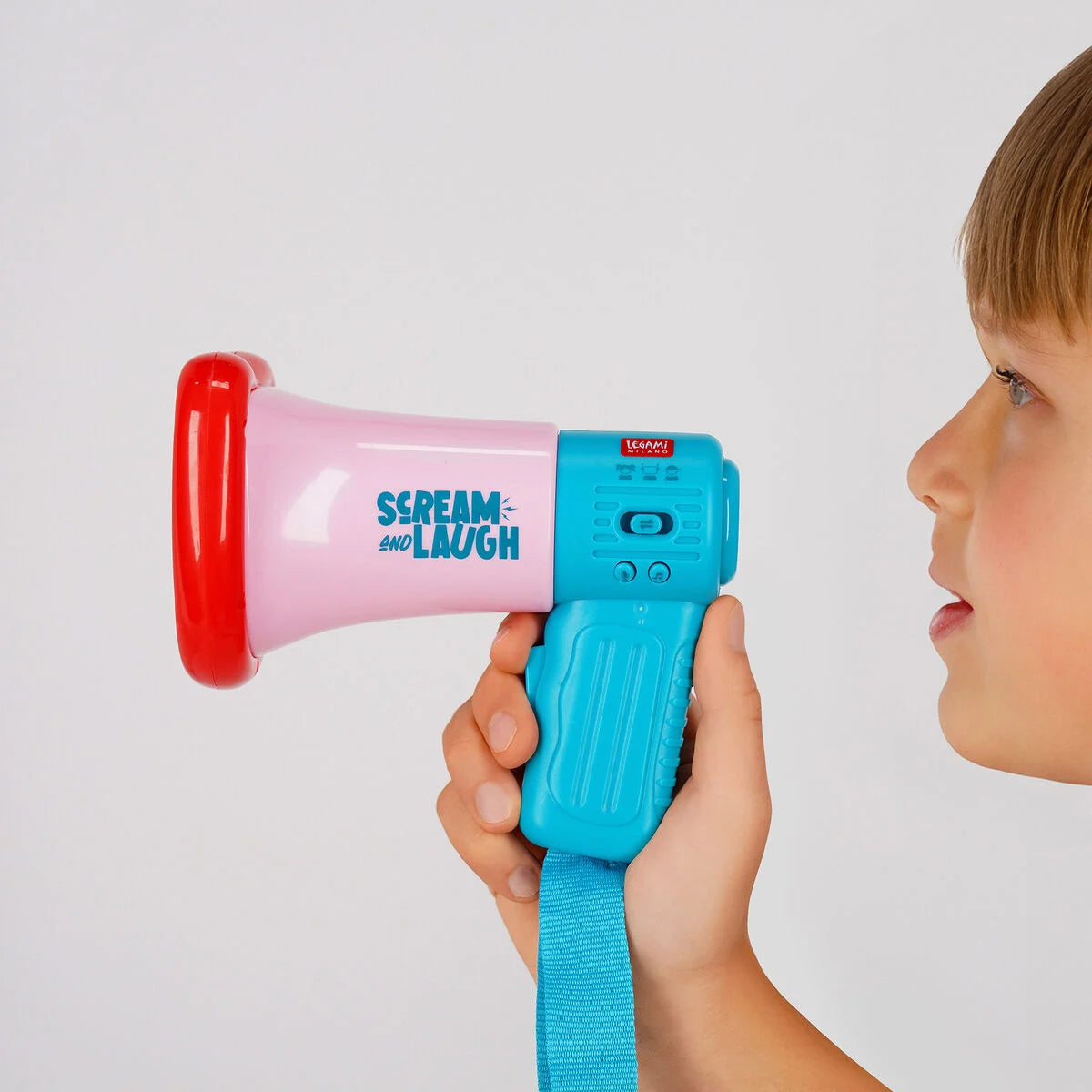 Voice-changing Megaphone - Scream and Laugh