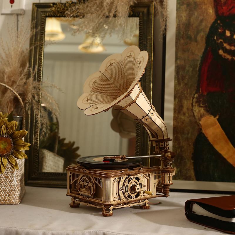 Robotime Classic Gramophone