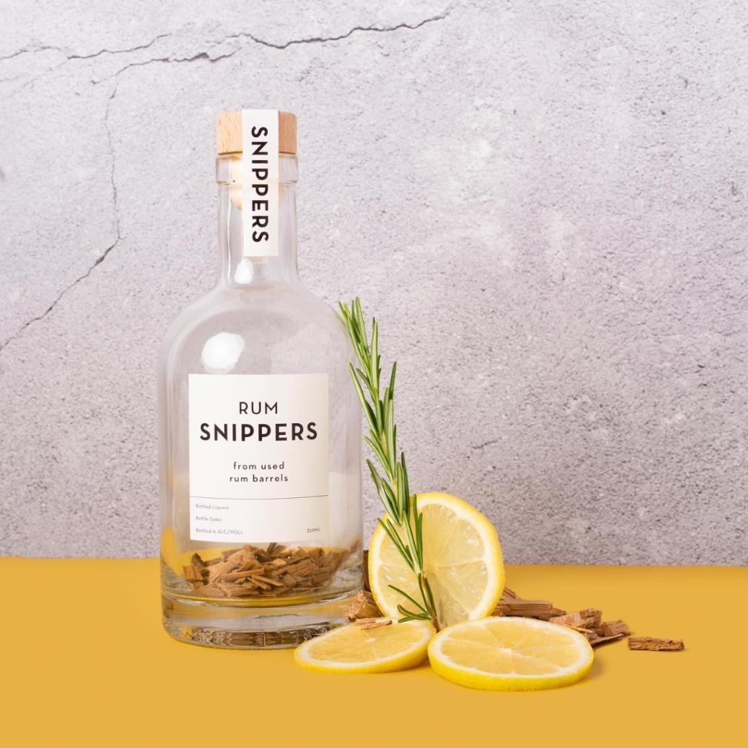 Fabulous Gifts | Snippers - Rum 350ml at Weirs of Baggot Street