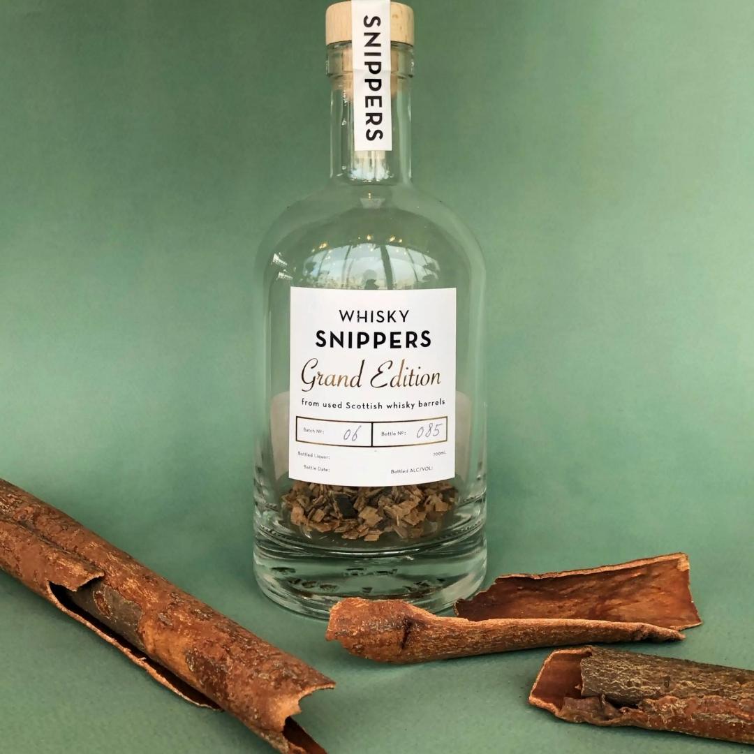 Snippers - Whisky Grand 700ml Faulous Gifts by Weirs of Baggot Street