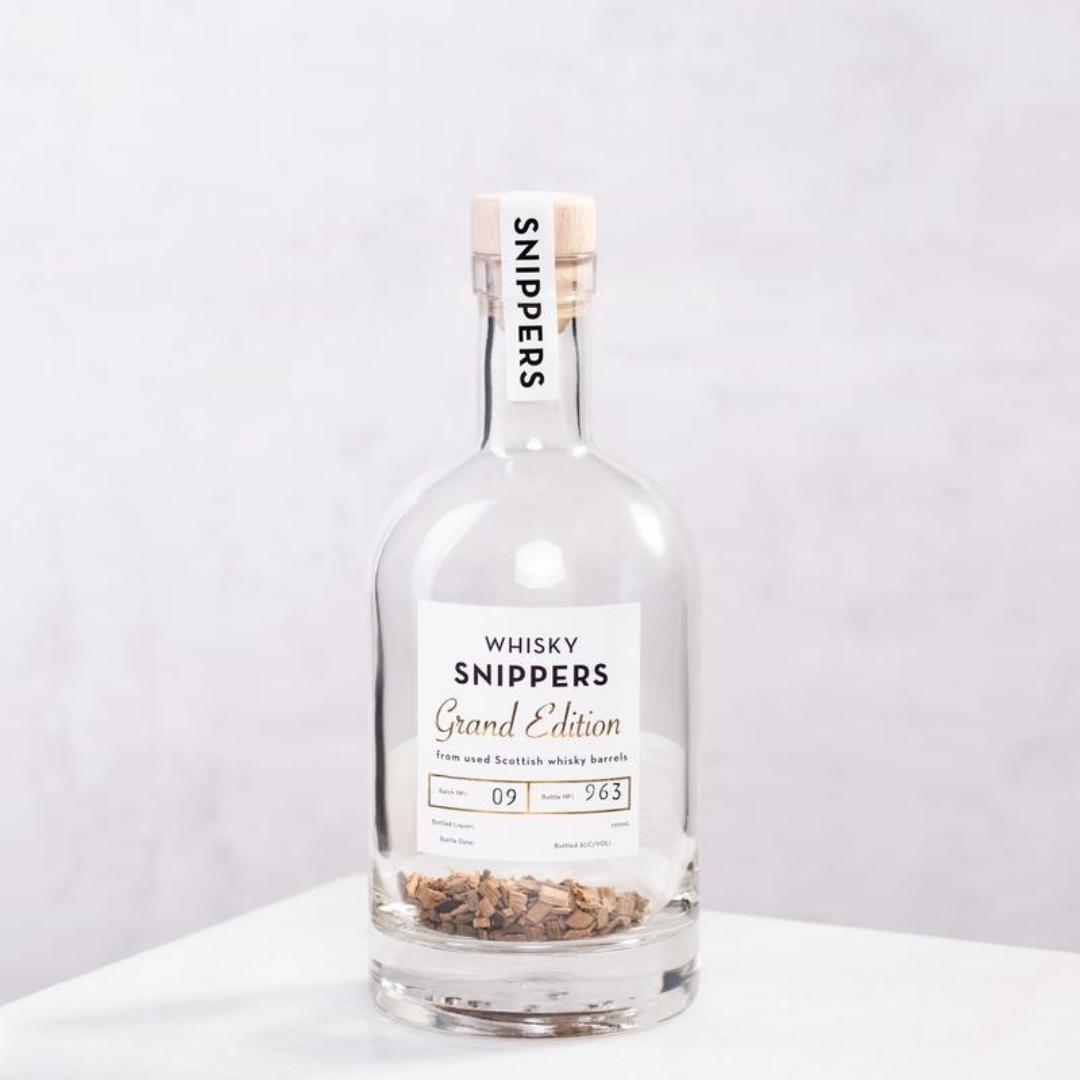 Snippers - Whisky Grand 700ml Faulous Gifts by Weirs of Baggot Street