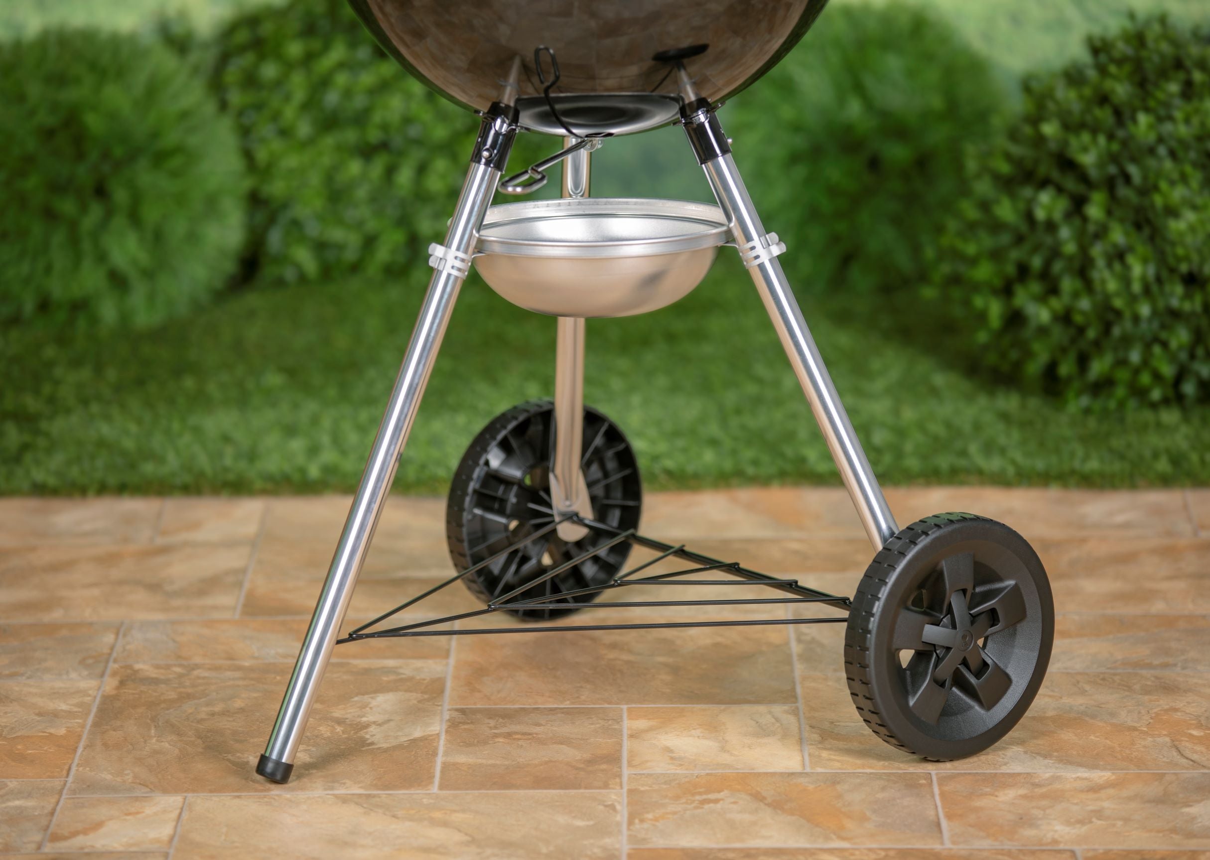 BBQ Collection | Weber Original Kettle E-5710 Black Weirs of Baggot St