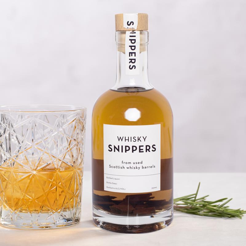 Fabulous Gifts ¦ Snippers - Whisky 350ml at Weirs of Baggot St